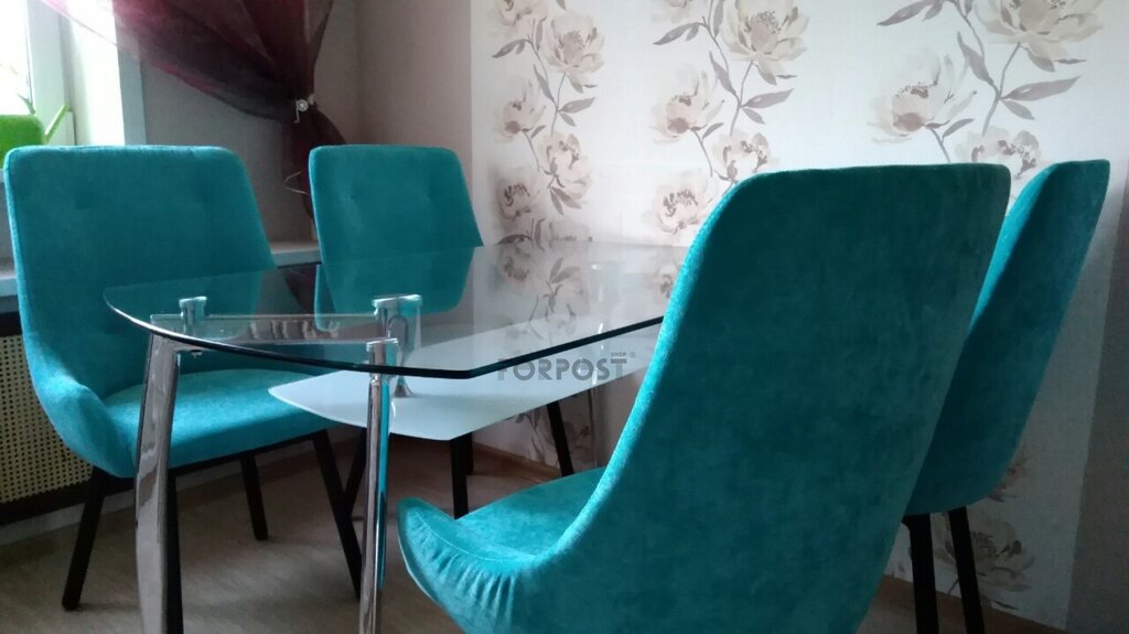 Turquoise chairs for the kitchen