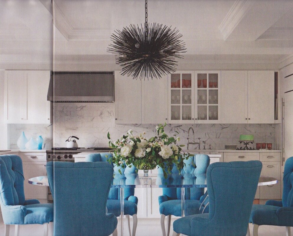 Turquoise color in the kitchen interior