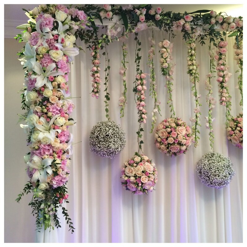 Decor with artificial flowers