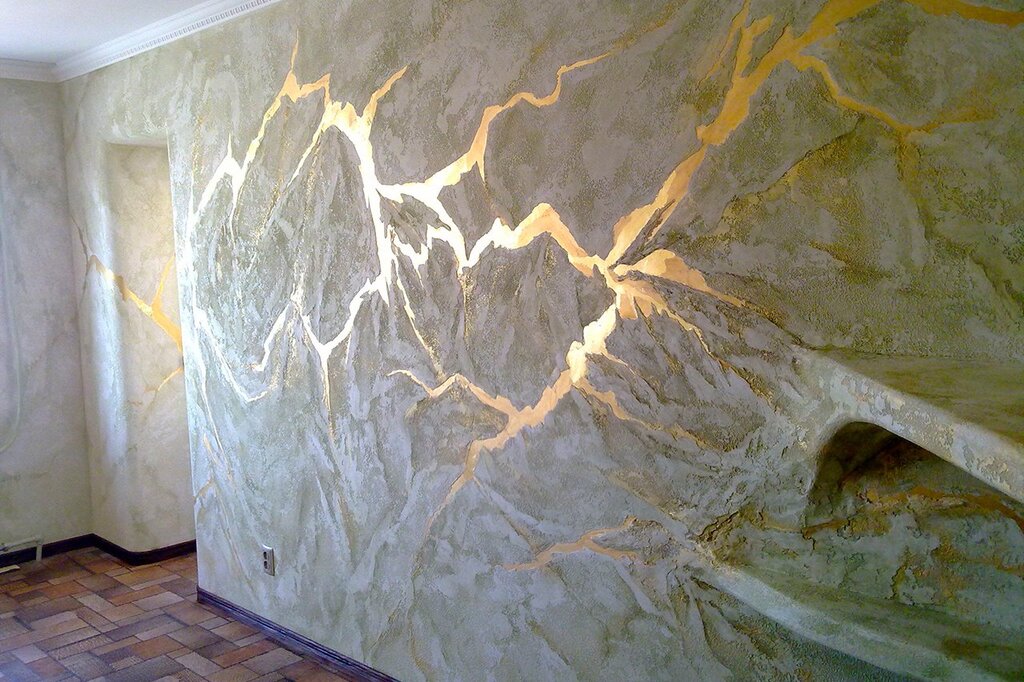 Decorative plaster with a marble effect