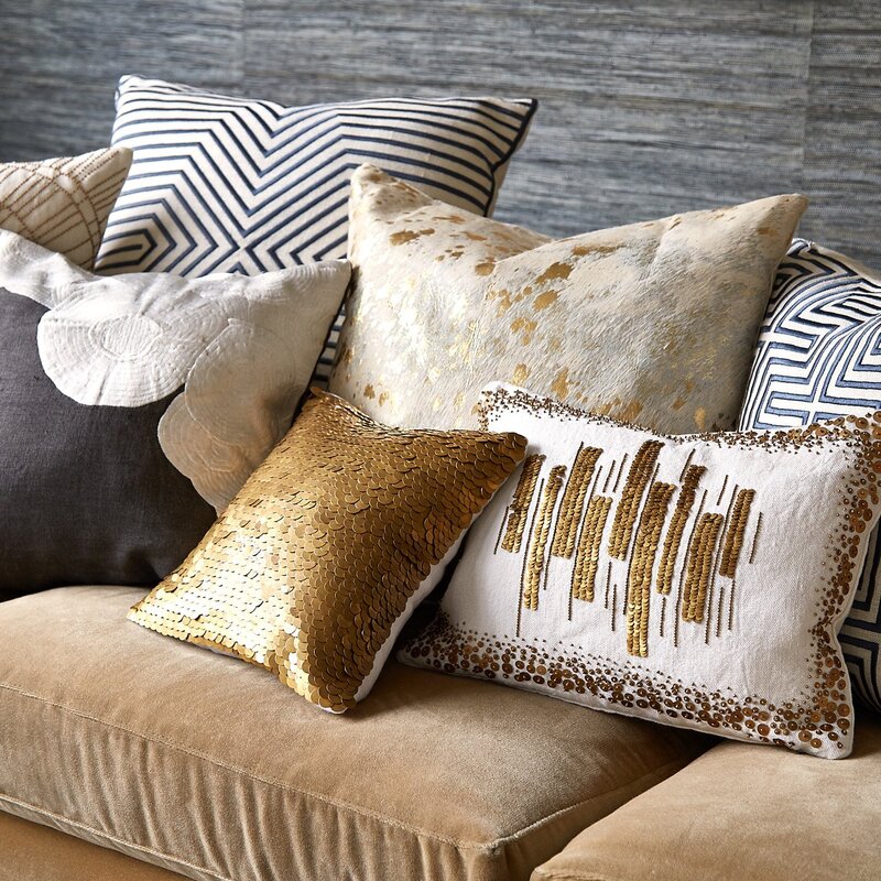 Decorative pillows on the sofa in the interior