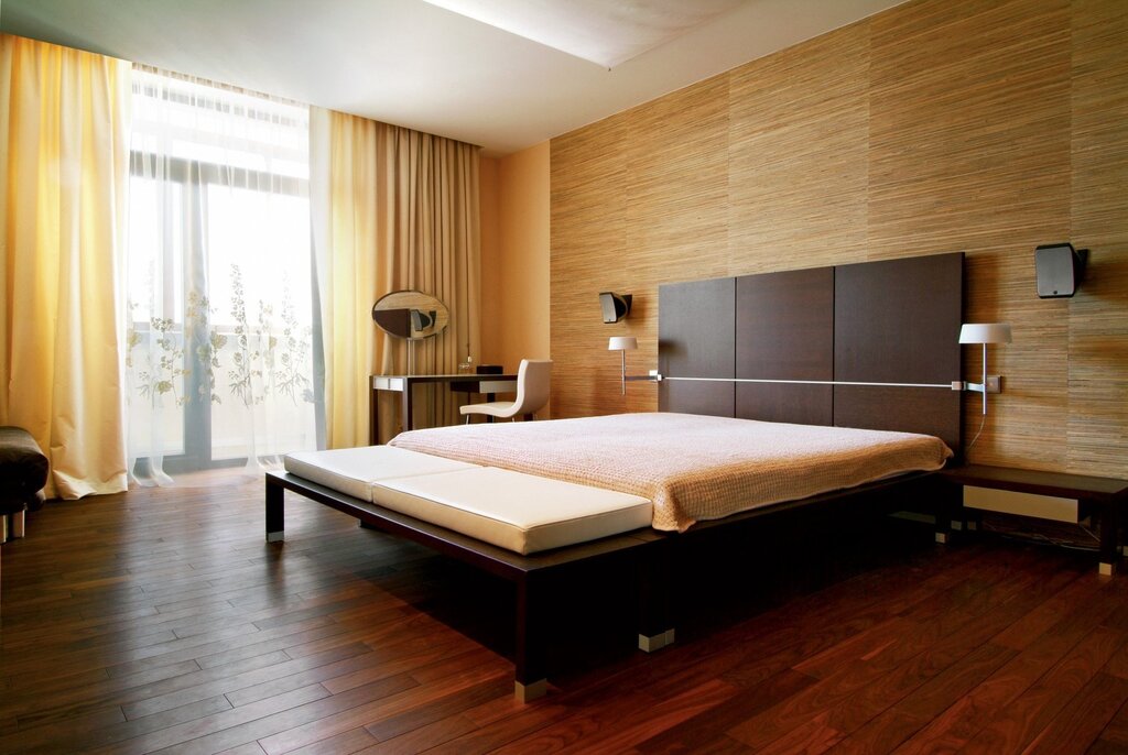 Wooden panels in the bedroom interior 43 фото