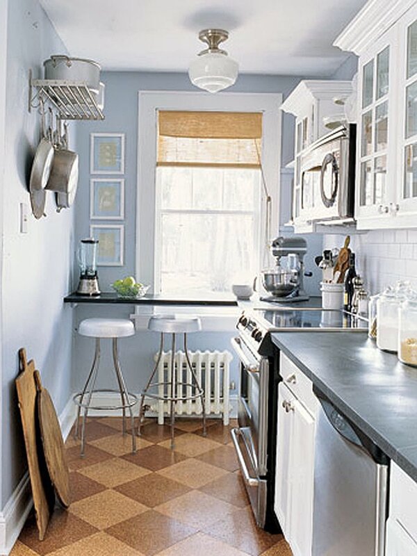 Design of a narrow kitchen