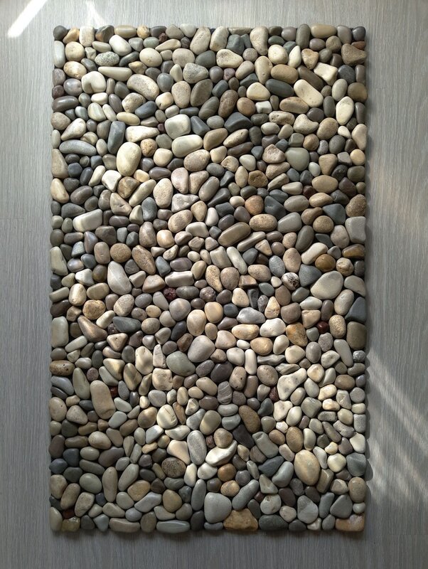 Decorative pebbles