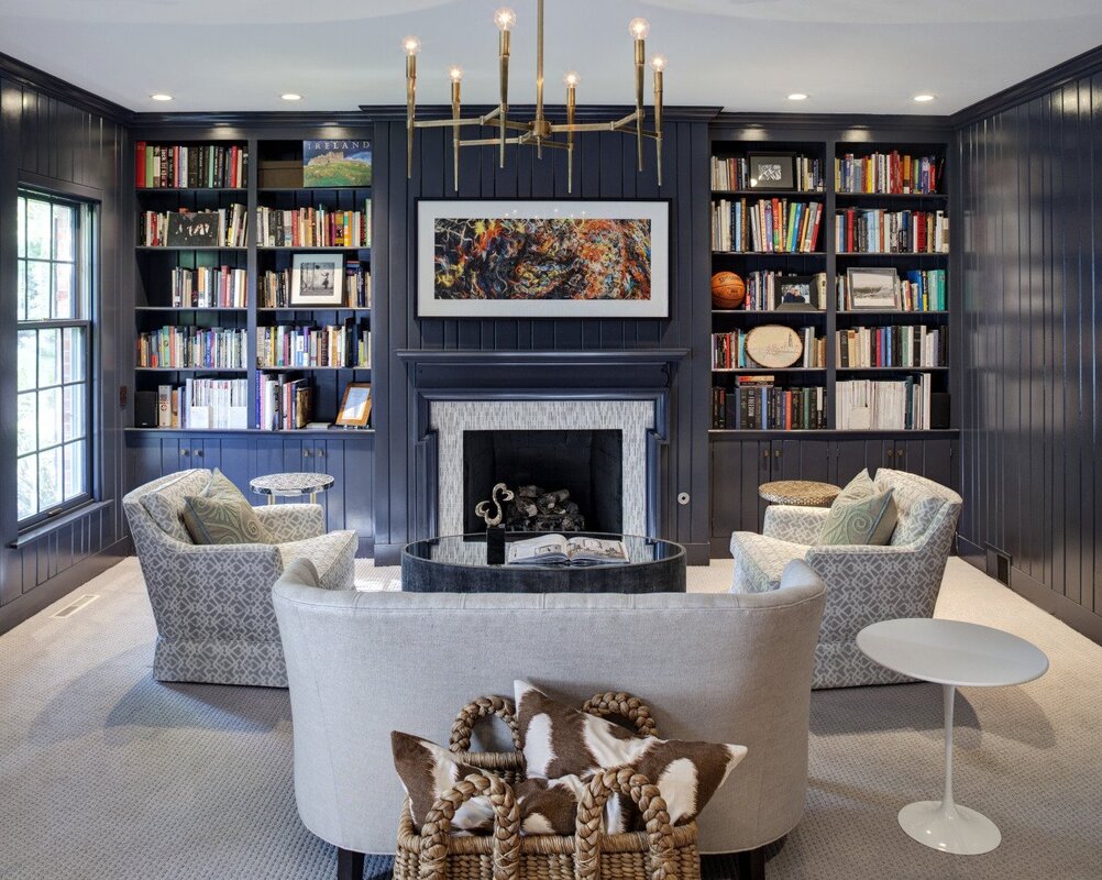 Living room with bookshelves