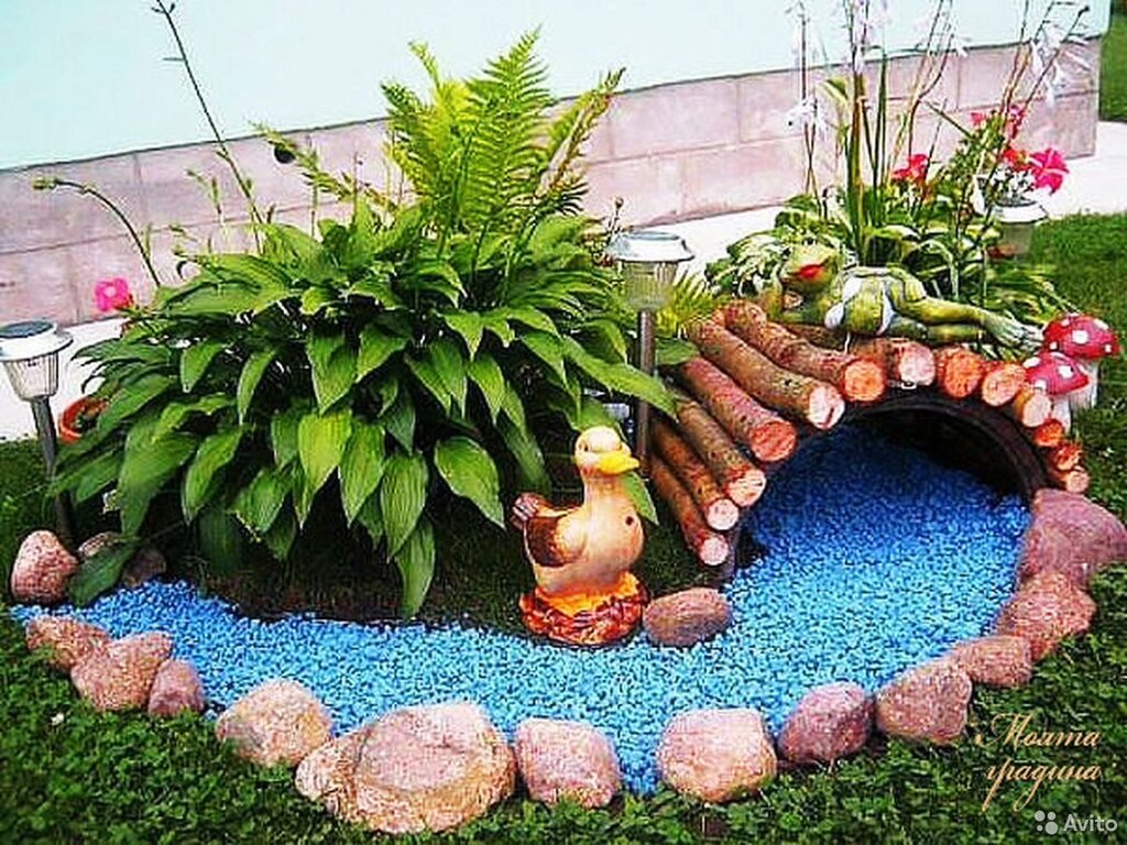 Decorative garden stones