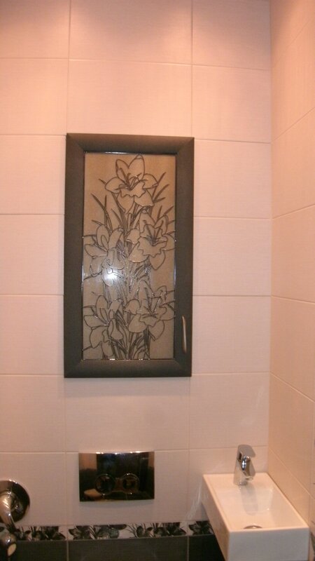 Картина в туалет на стену