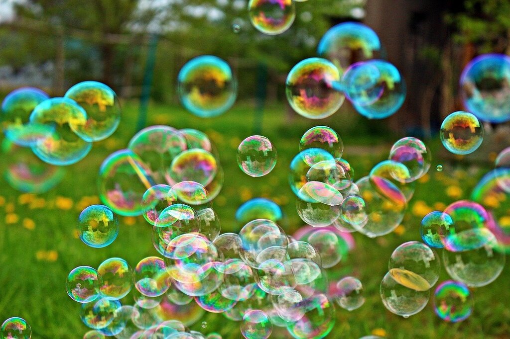 Pictures of soap bubbles