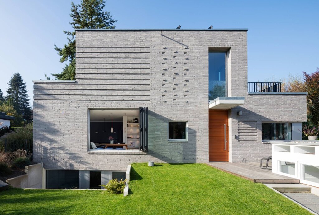 Brick house with a flat roof