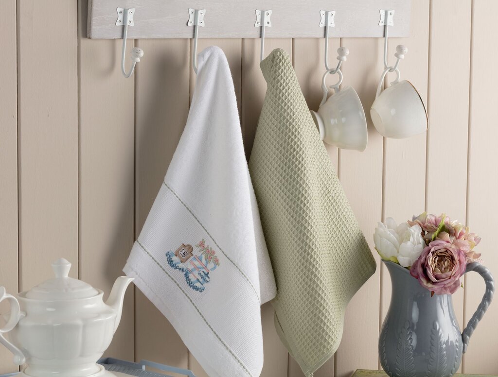 Beautiful kitchen towels