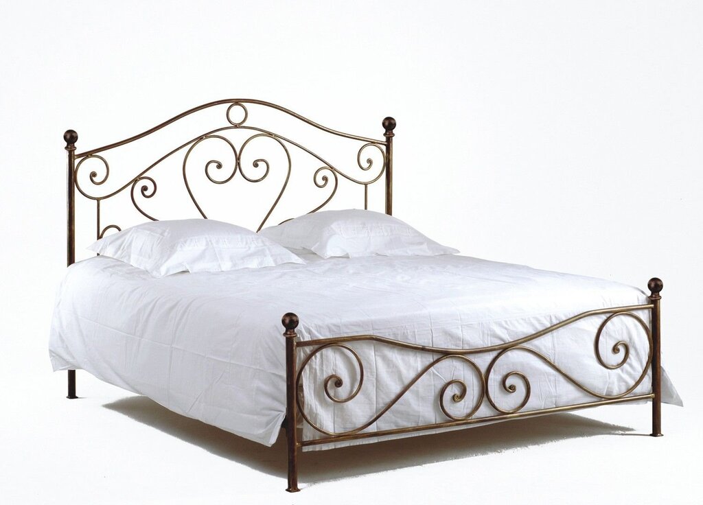 Кровать кованная двуспальная