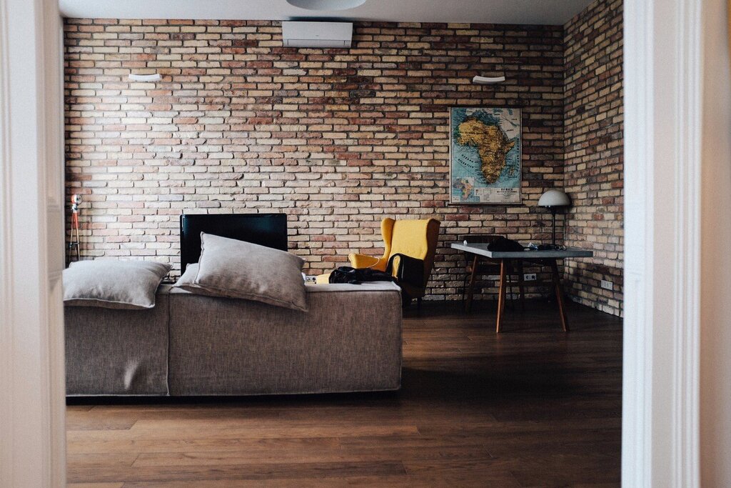 Laminate brickwork