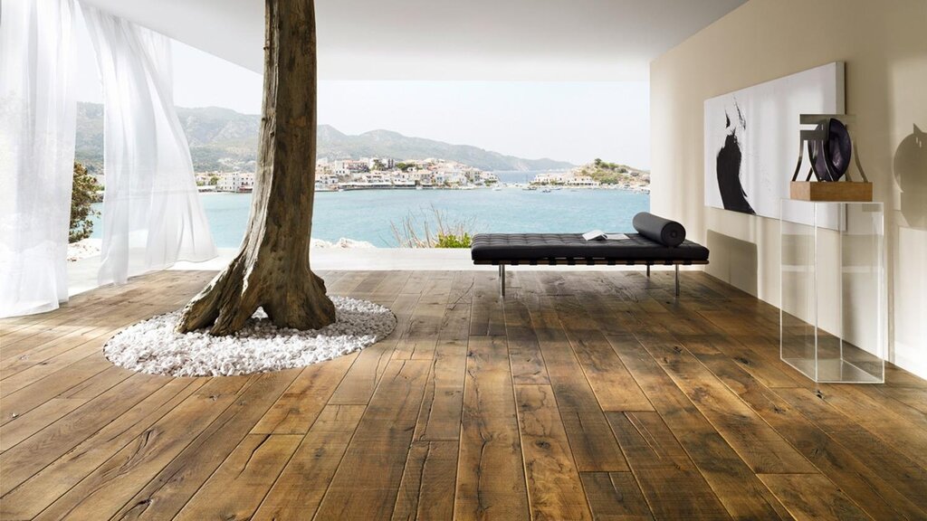 Laminate flooring that looks like natural wood