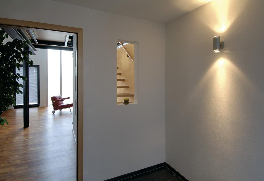 Лампа в коридор