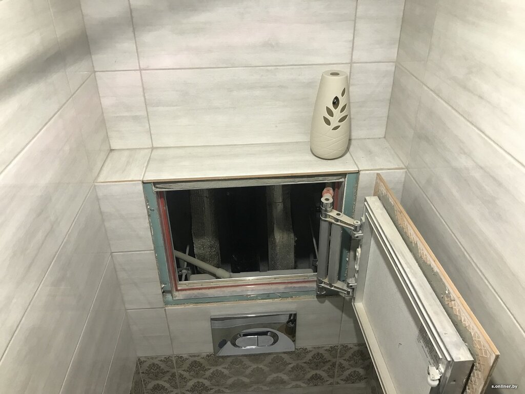 Люк в туалете под плитку