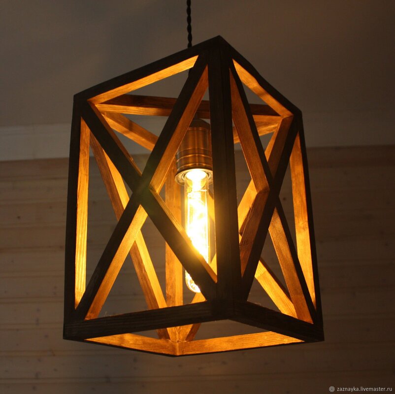 Chandeliers and lamps made of wood