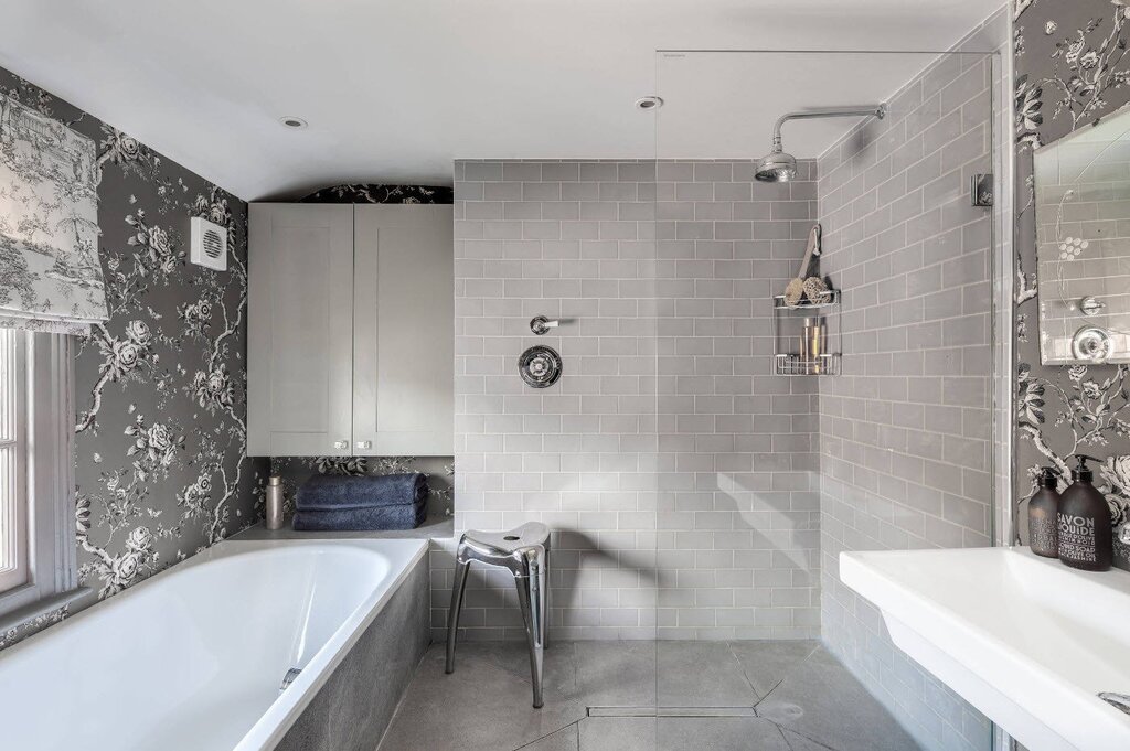 A small bathroom in gray tones