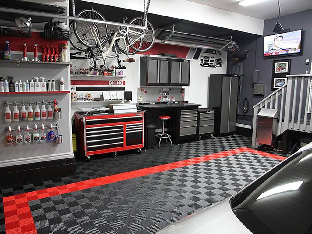 Small garage