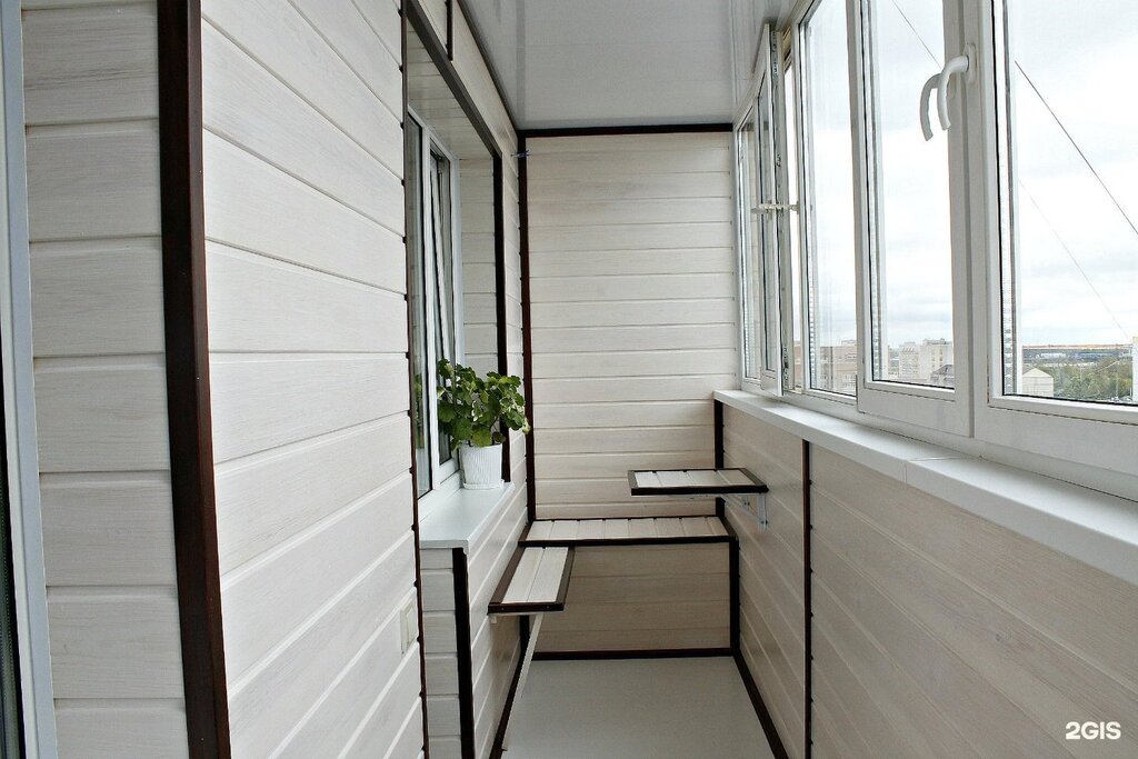 Материалы для внутренней отделки балкона