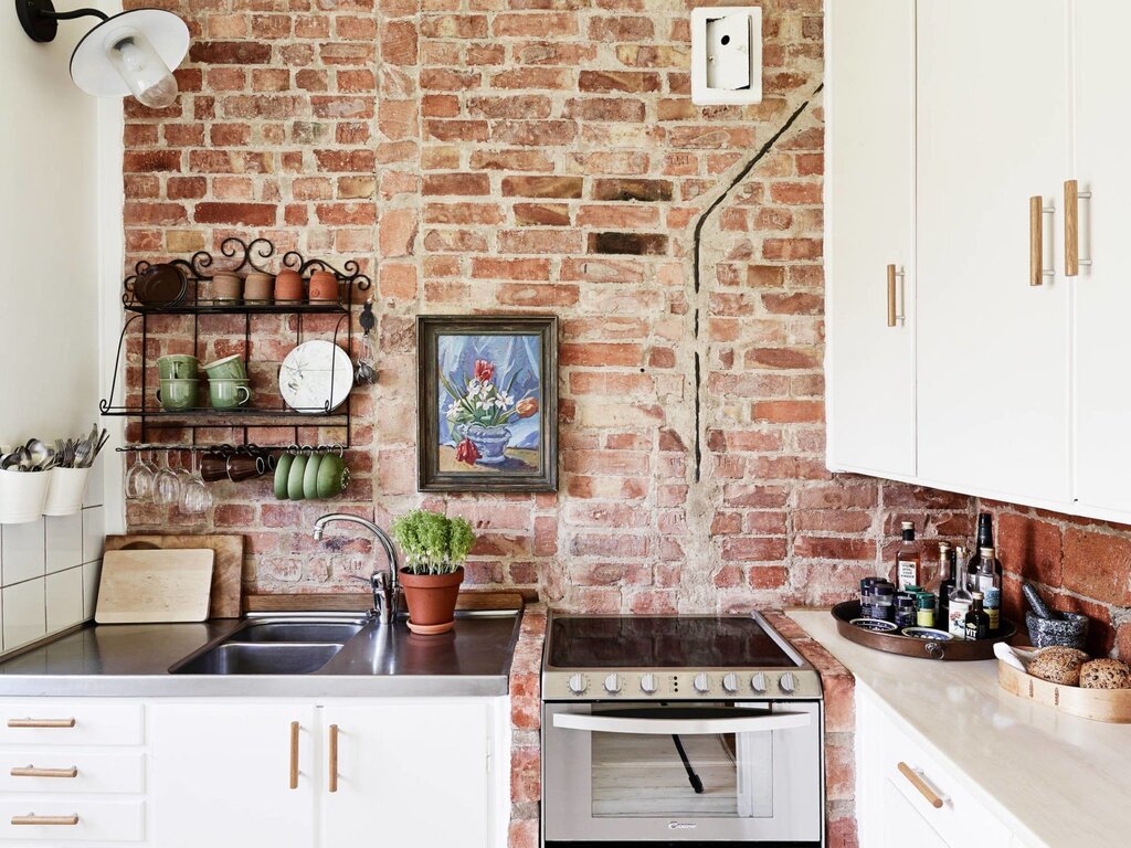 Brick-style kitchen finish