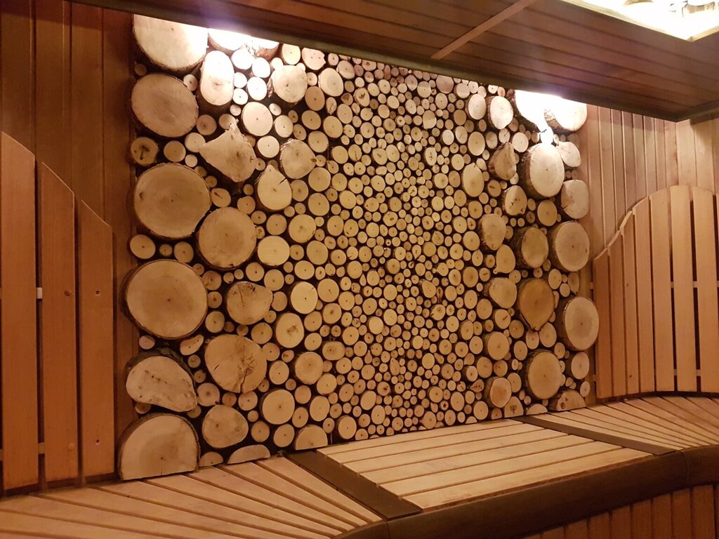 Juniper panel for a sauna