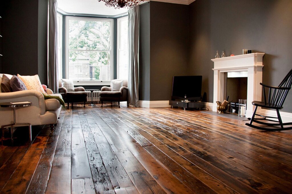 Dark wood parquet