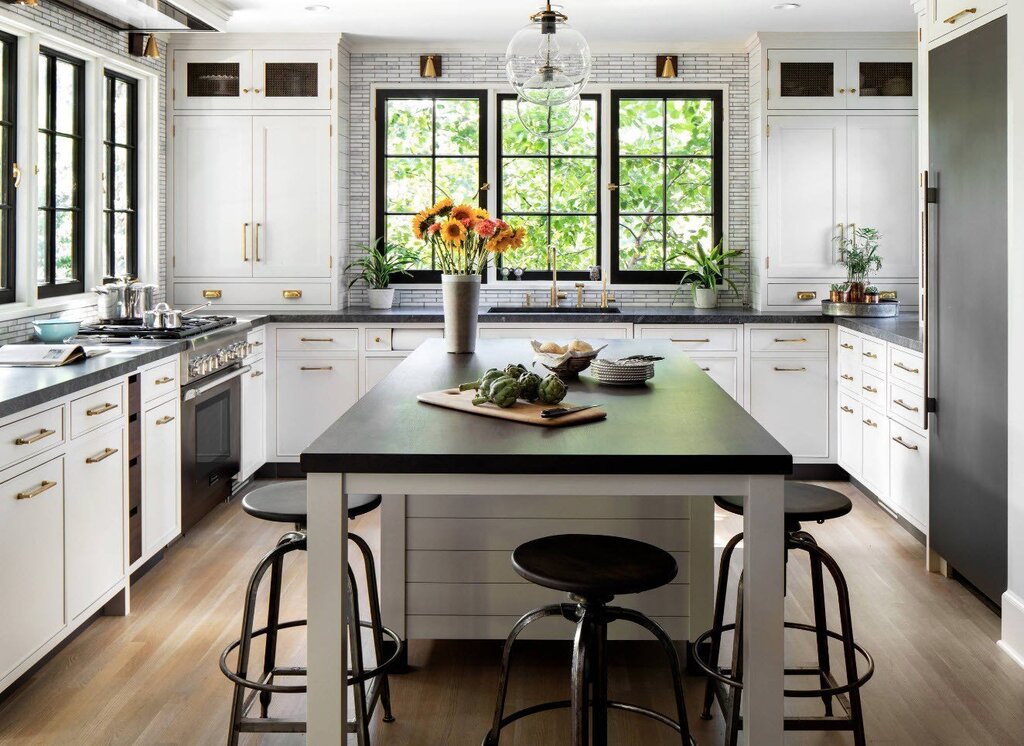 Kitchen layout with two windows