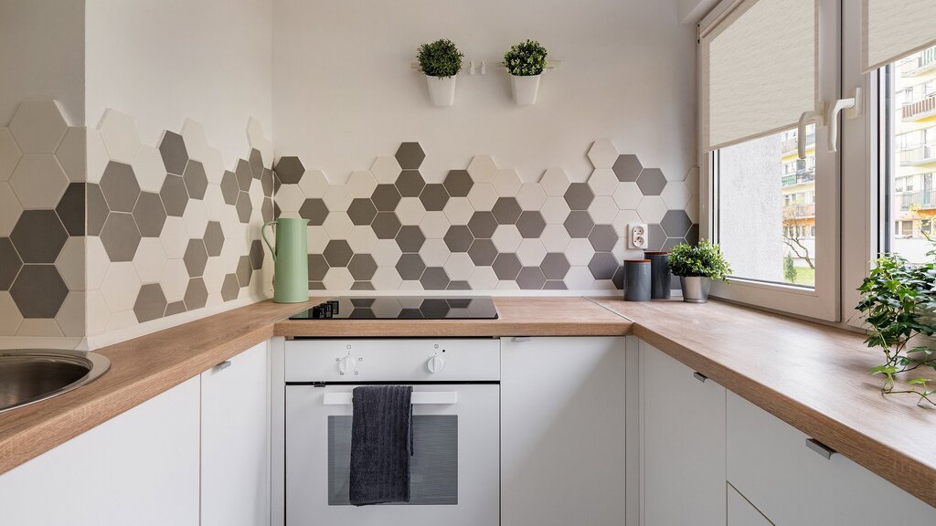 Honeycomb tiles in the kitchen interior