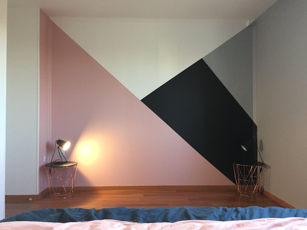 Покраска стен треугольниками