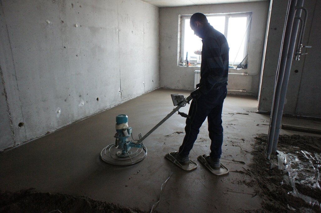 Semi-dry screed in the apartment