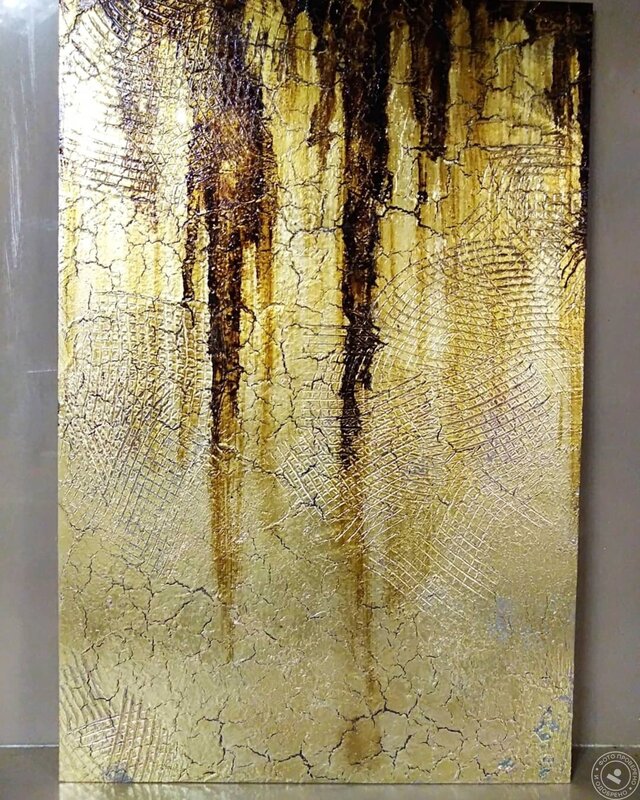 Gold leaf on the wall