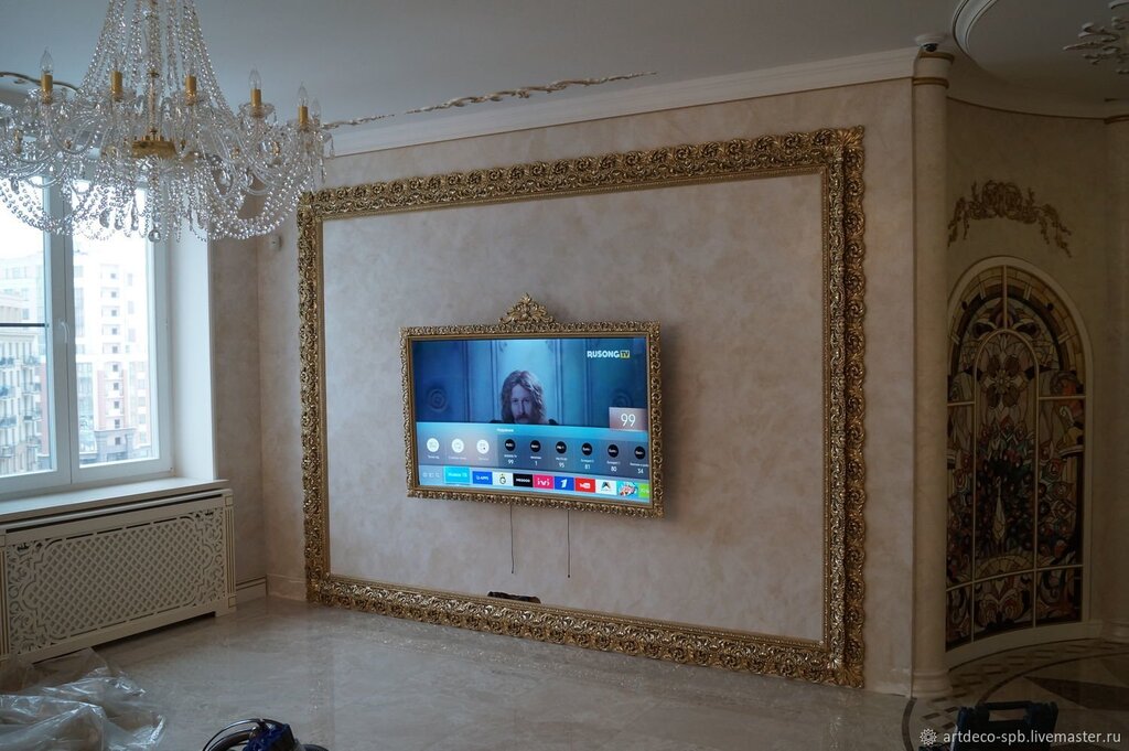 TV wall mount