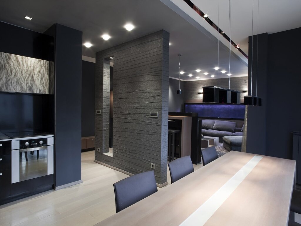 Apartment renovation in high-tech style