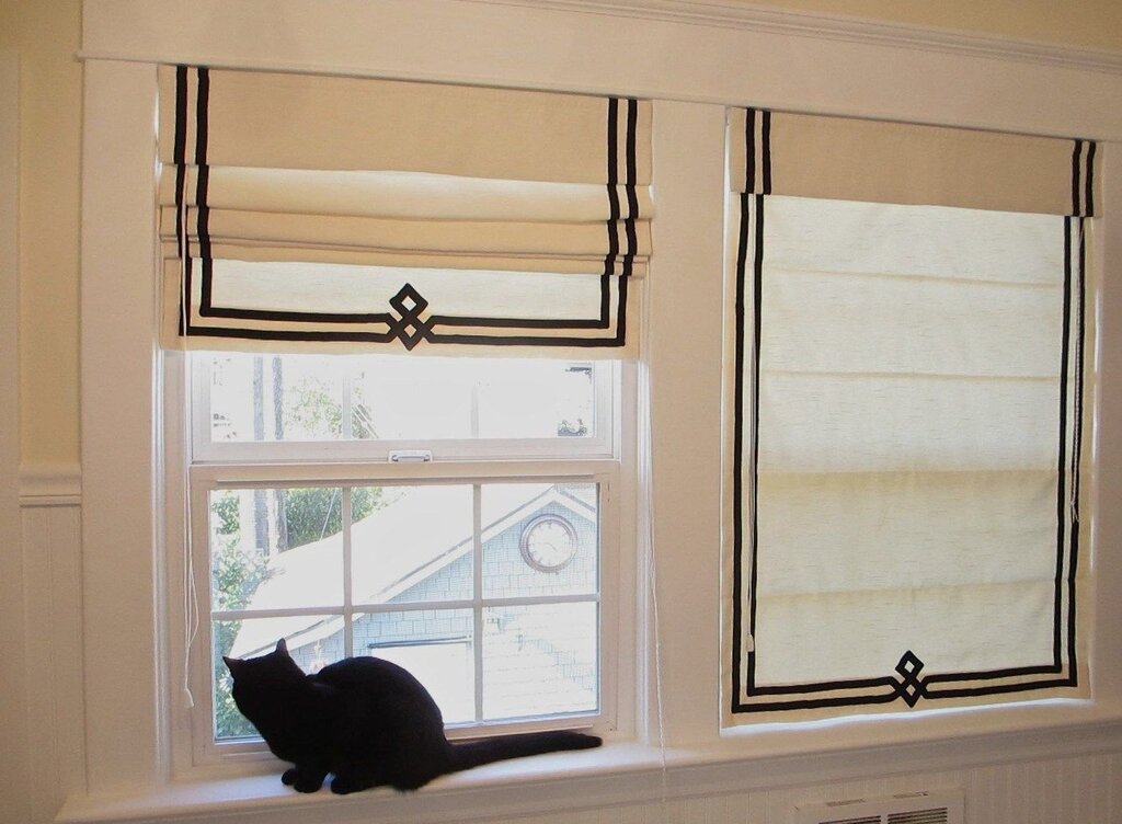 Roman shades for windows