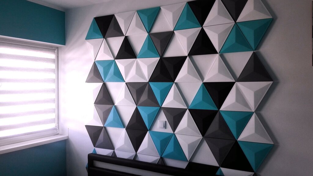 Rhombuses on the wall