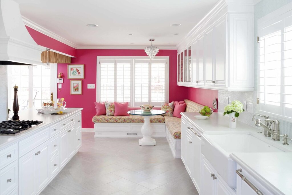 Pink tile in the kitchen