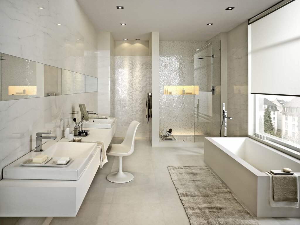 Bathroom with marble tiles