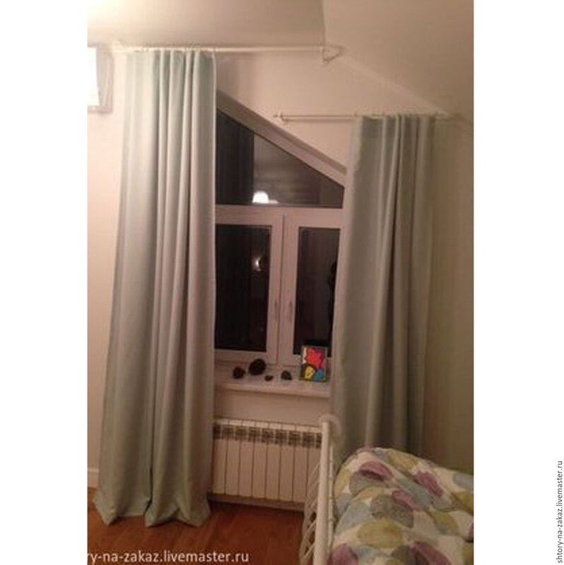 Curtains for trapezoidal windows