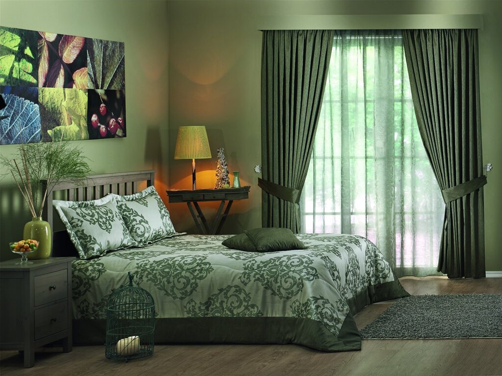 Curtains for green wallpaper in the bedroom 46 фото