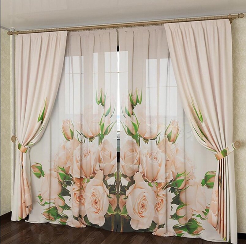 Curtains with roses