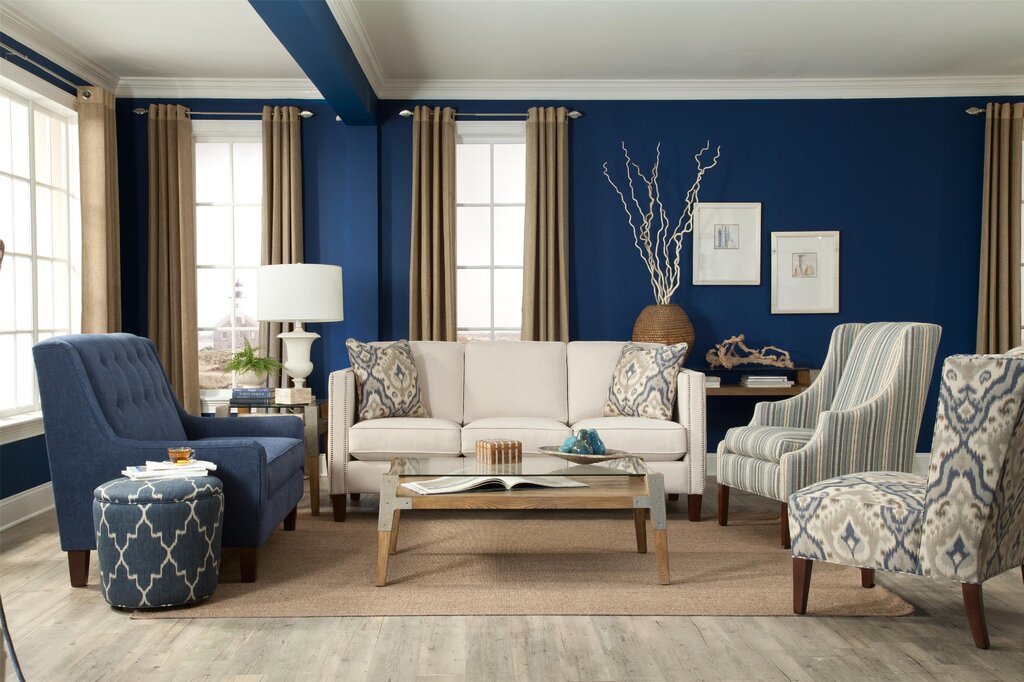 Blue and beige in the interior