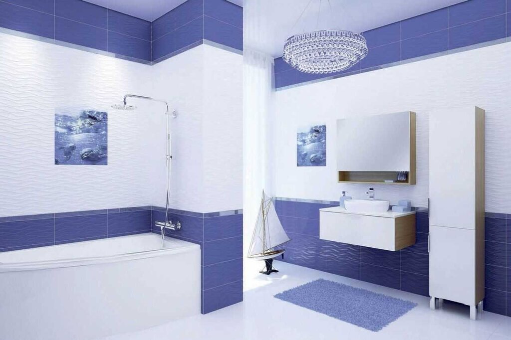 Синяя плитка для ванной комнаты