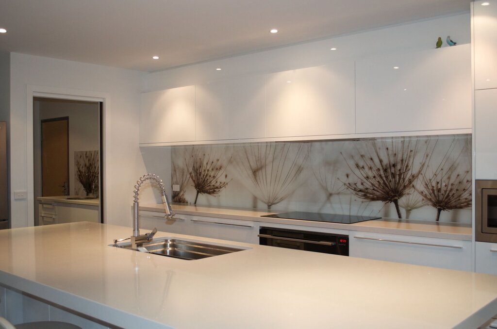 Kitchen backsplash