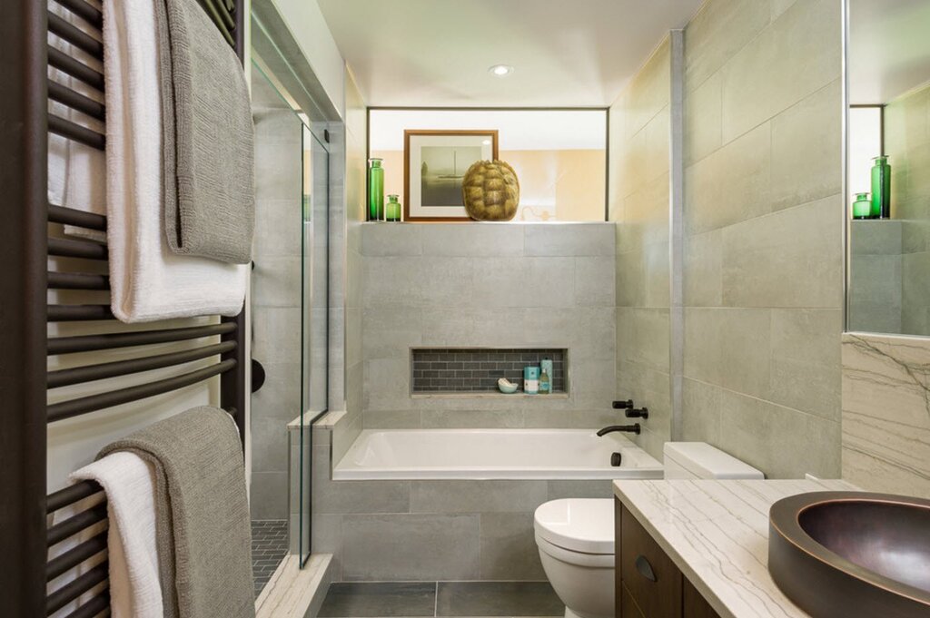 Modern small bathroom