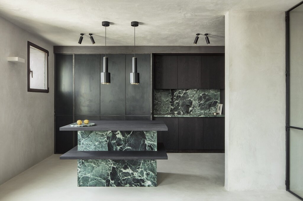 Green marble countertop