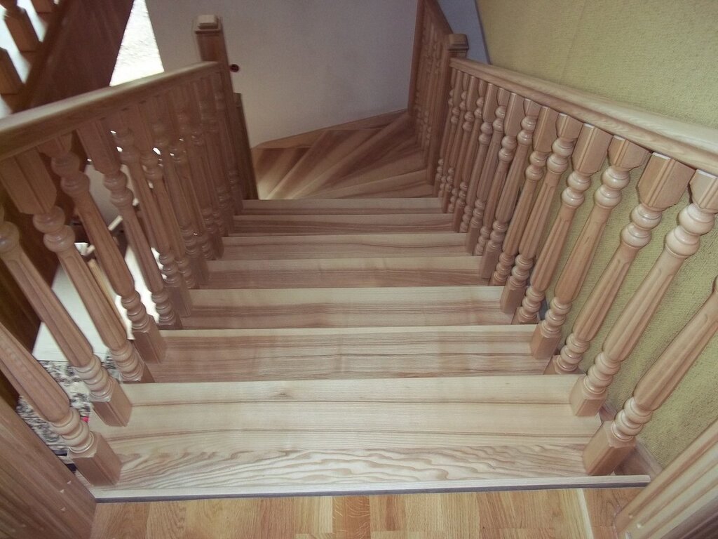 Ash steps for stairs