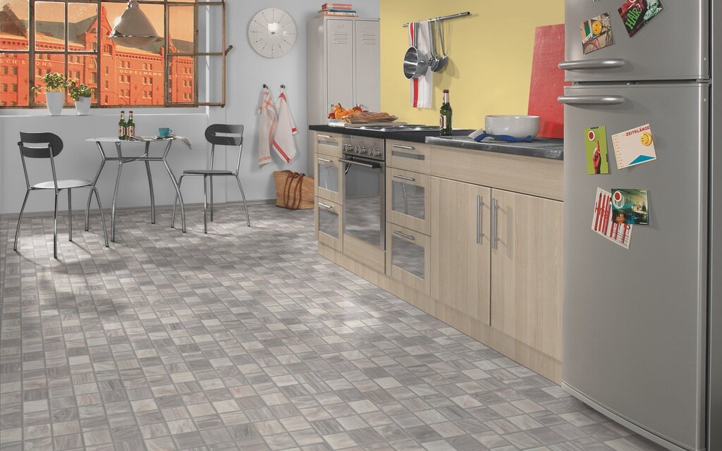 Light linoleum in the kitchen