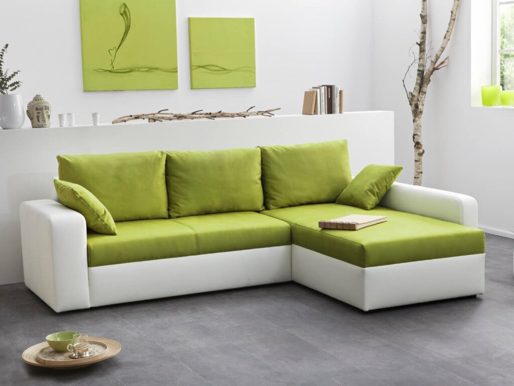 Светло зеленый диван