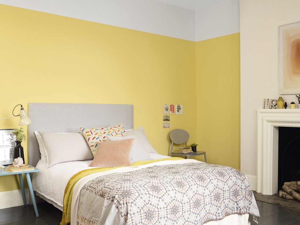 Light yellow color of the walls