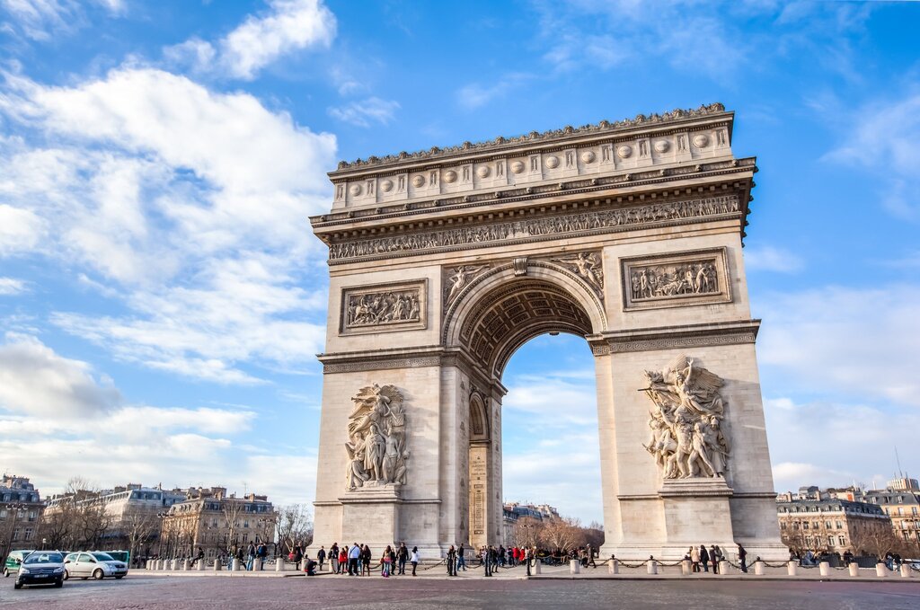 Триумфальная арка париж